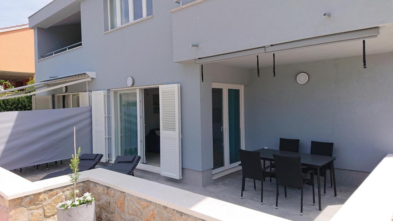 Apartament Roza Cres Zewnętrze zdjęcie
