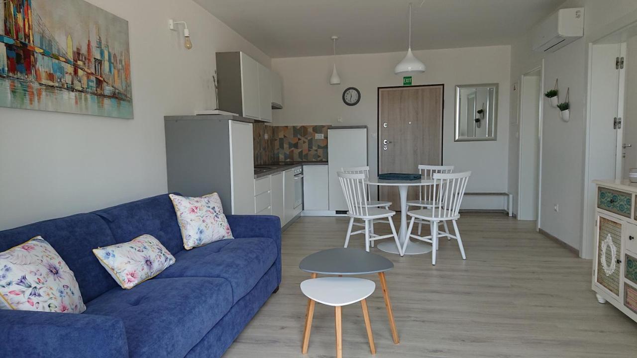Apartament Roza Cres Zewnętrze zdjęcie
